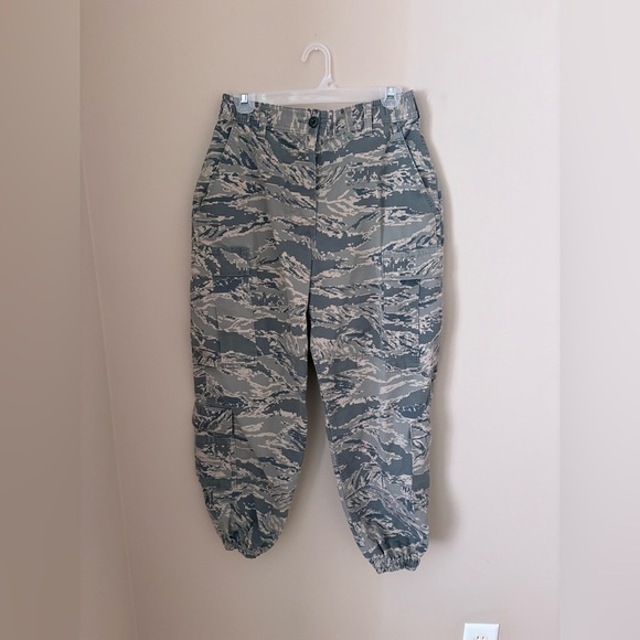 Us Air Force Pants - U.S. Airforce Camouflage Ankle Pants Size 28 Women’s